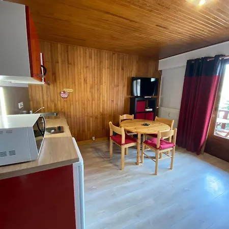 Apartment 2* Lumineux Avec Balcon, Parking Et Wifi A - Fr-1-512-3